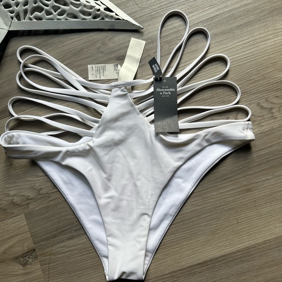 A&F white bathing suit bottoms - Picture 2 of 4
